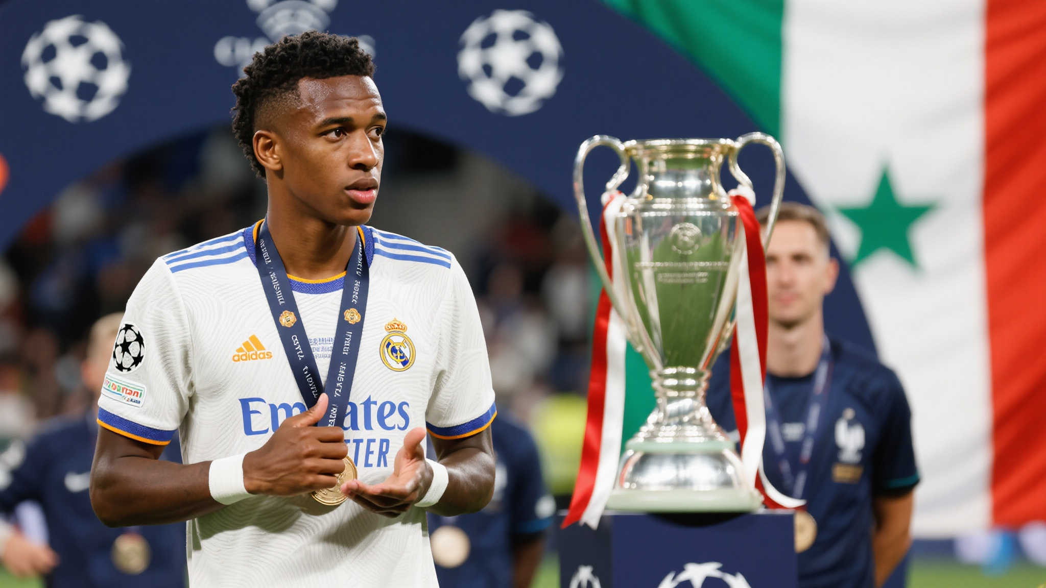 维蒂尼亚:渴望国家队荣耀,欧冠后目标再攀高峰 维蒂尼亚:渴望国家队荣耀,欧冠后目标再攀高峰